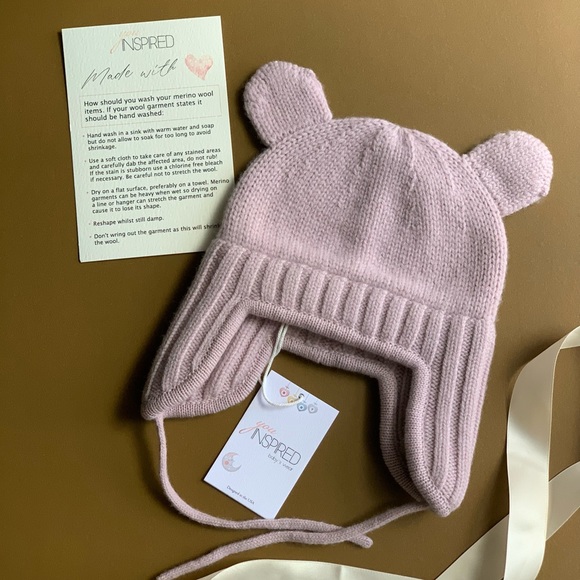 Warm winter knit hat for baby girls 100% MERINO WOOL. Size 9-12m (46-48 cm) Pink
